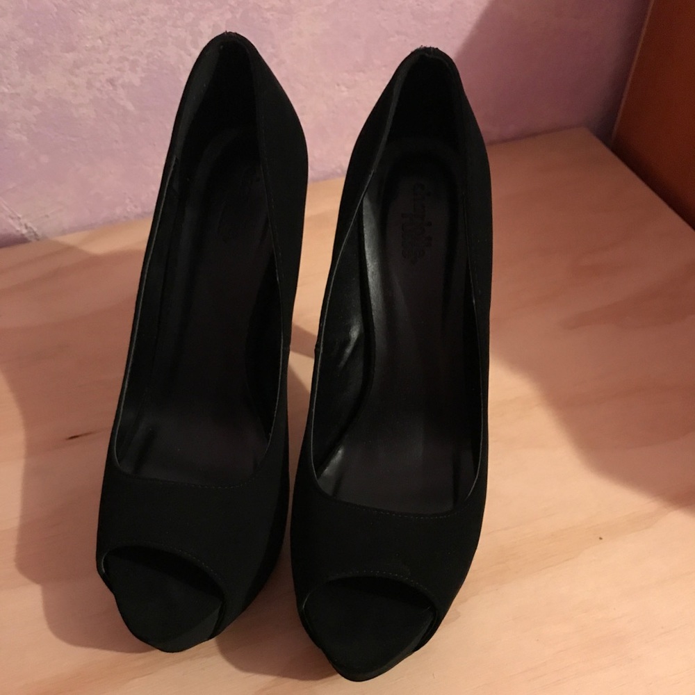Peep toe heels